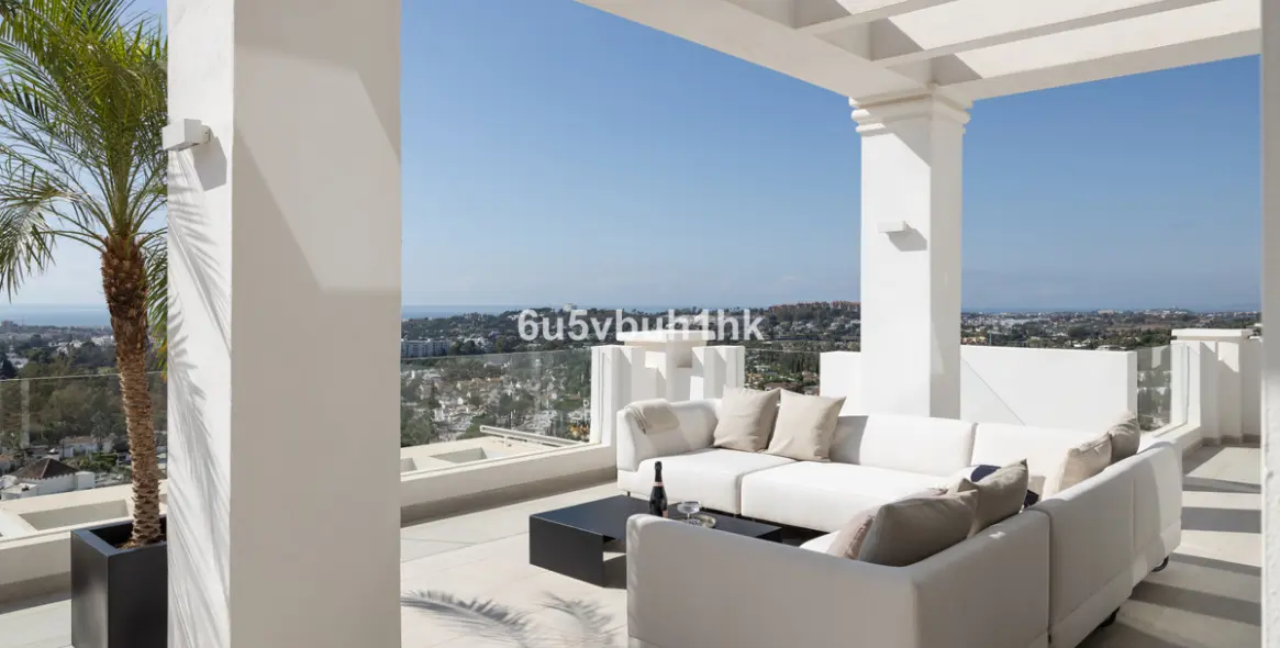 Продажа двухуровневого пентхауса в Marbella 23