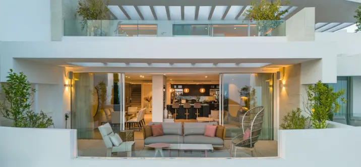 Sale of penthouse in Ojén 0