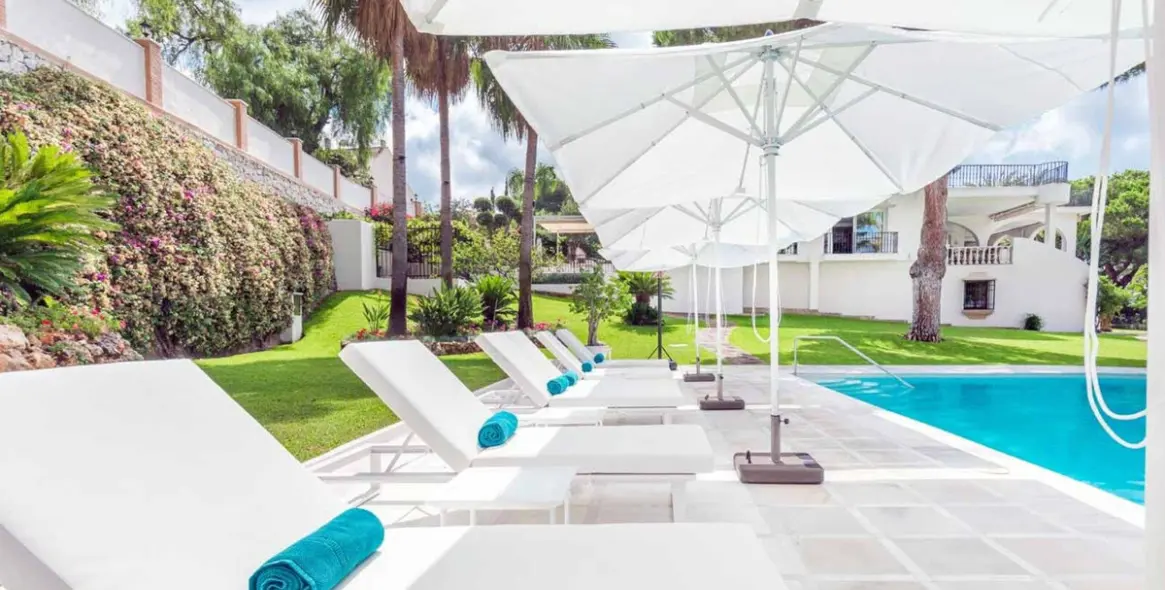 Venta de villa independiente en Marbella East (distrito Río Real) 8