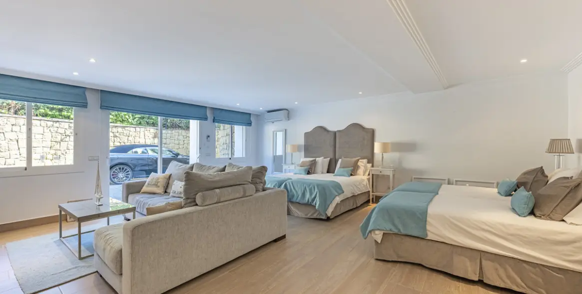 Short-term rent of detached villa in Benahavís 15