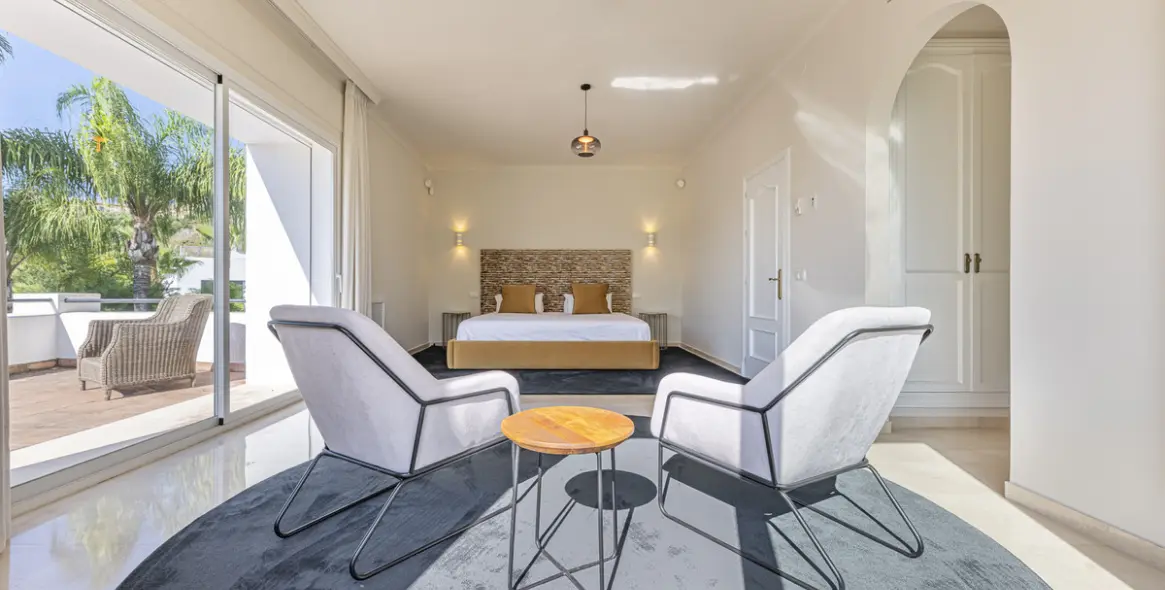 Short-term rent of detached villa in Benahavís 18