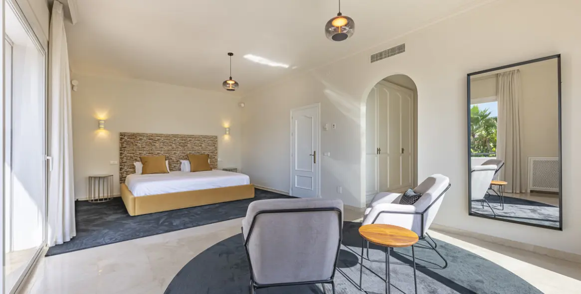 Краткосрочная аренда  отдельно стоящей виллы в Benahavís 21