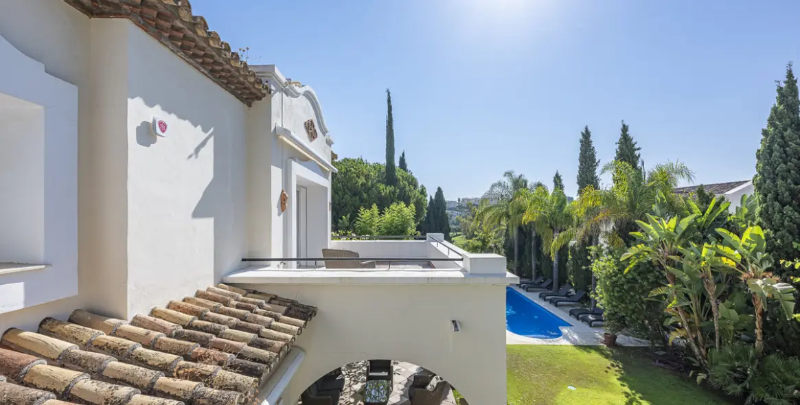 Краткосрочная аренда  отдельно стоящей виллы в Benahavís 23