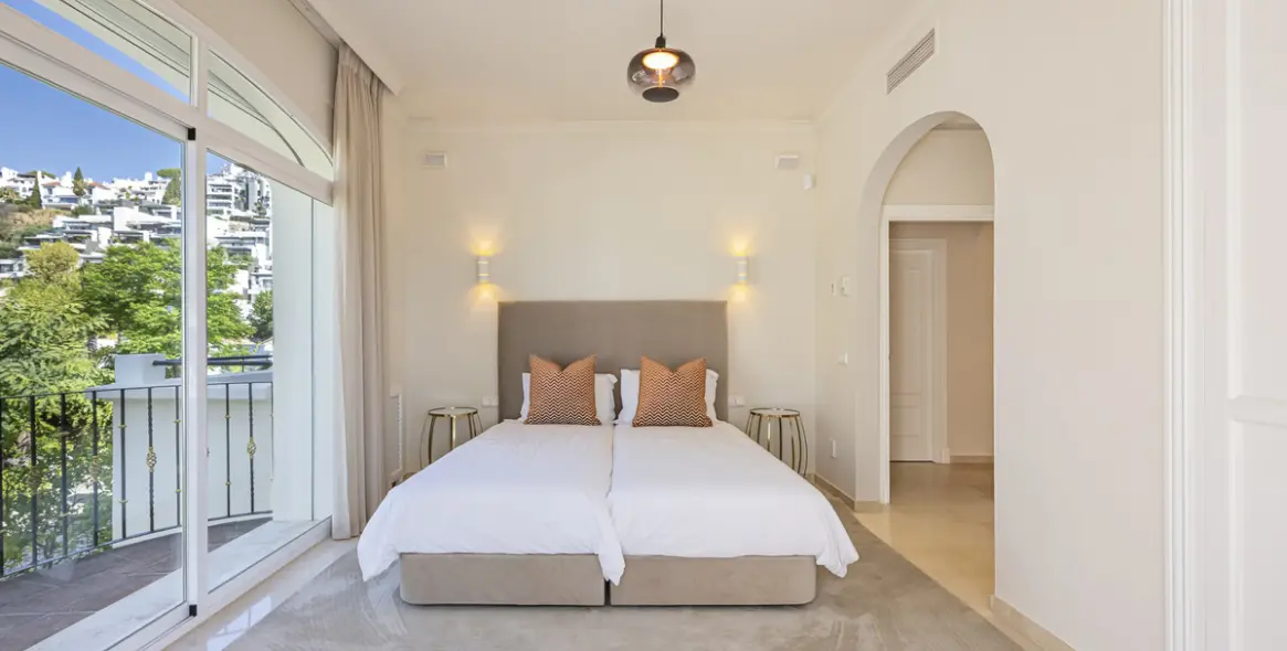 Краткосрочная аренда  отдельно стоящей виллы в Benahavís 26