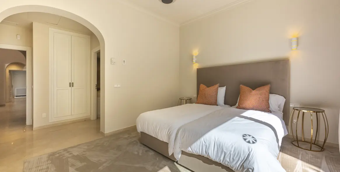 Краткосрочная аренда  отдельно стоящей виллы в Benahavís 28