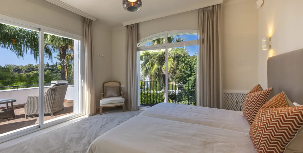 Краткосрочная аренда  отдельно стоящей виллы в Benahavís 31