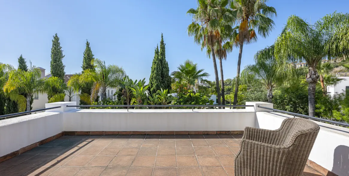 Краткосрочная аренда  отдельно стоящей виллы в Benahavís 42