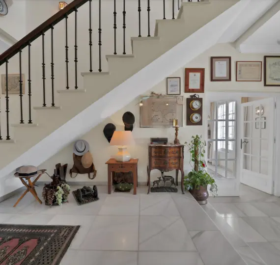 Sale of detached villa in Las Brisas