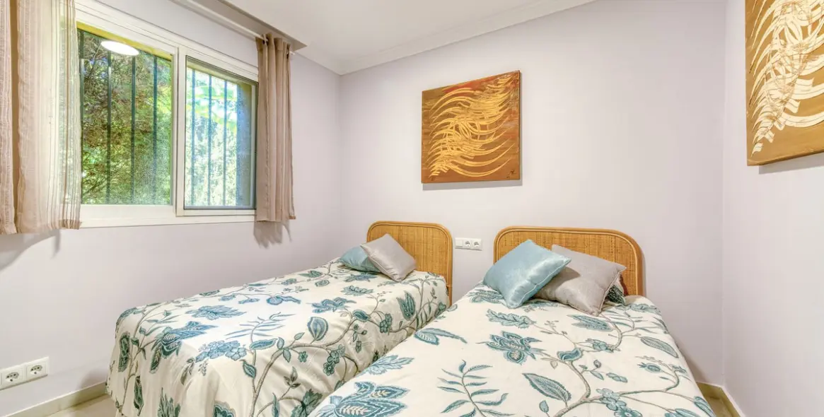 Long-term rent of detached villa in Nueva Andalucía 20