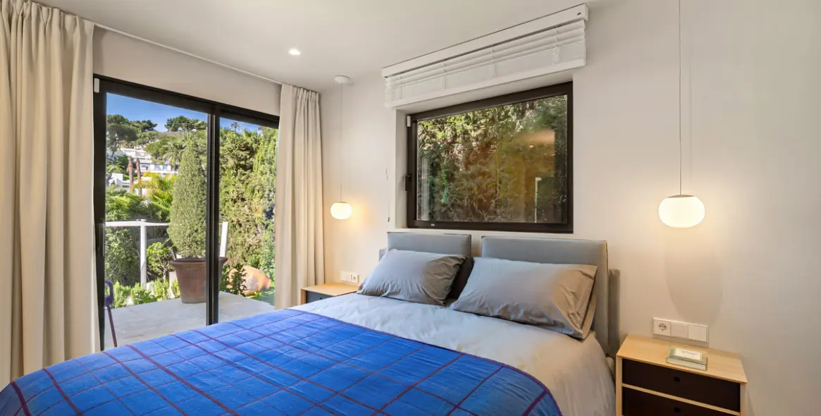 Sale of detached villa in Nueva Andalucía 30