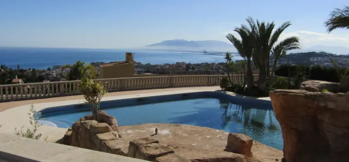 Oтдельно стоящая вилла R4373287 2