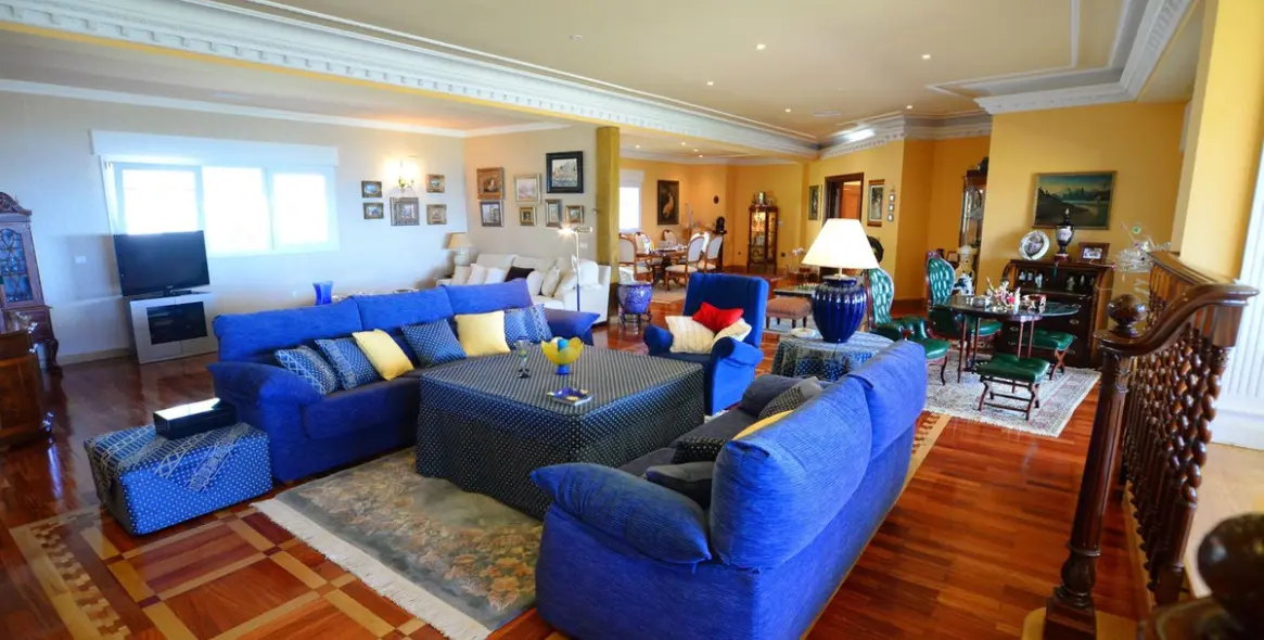 Продажа  отдельно стоящей виллы в Malaga (район Málaga Este) 7