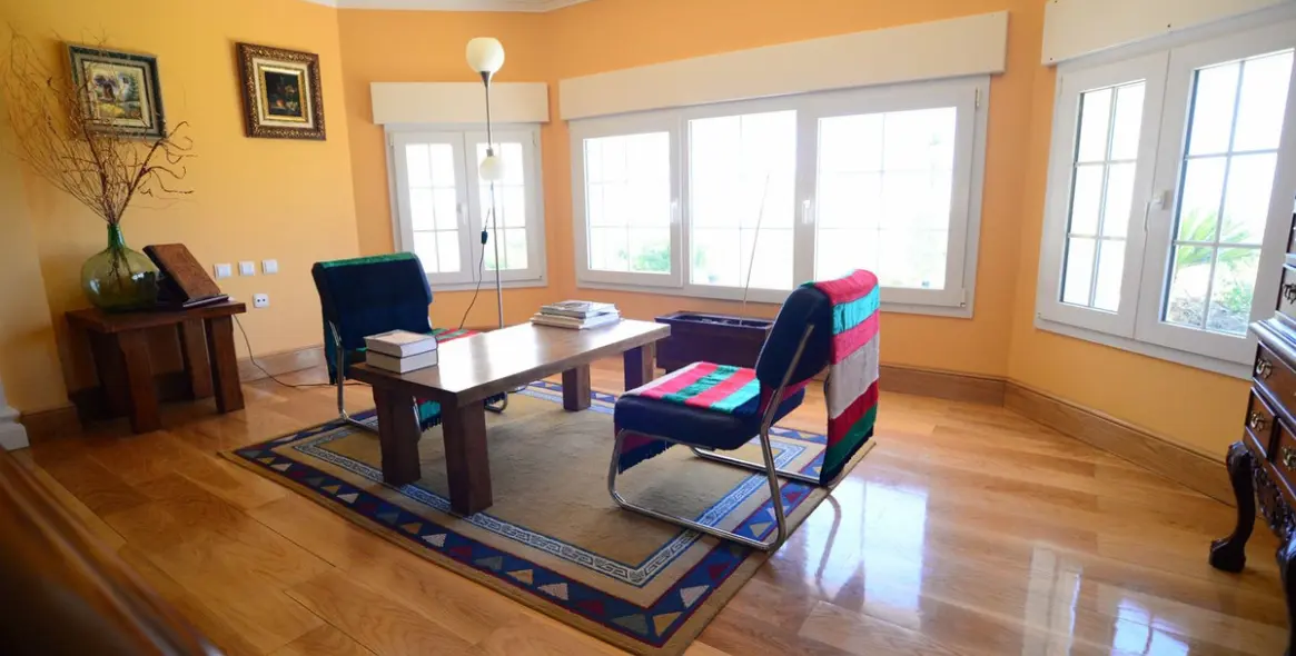 Продажа  отдельно стоящей виллы в Malaga (район Málaga Este) 8