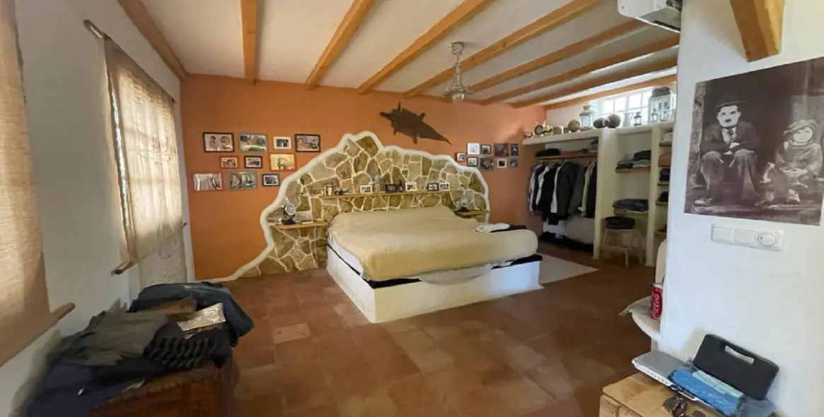 Sale of hotel in Alhaurín el Grande 8