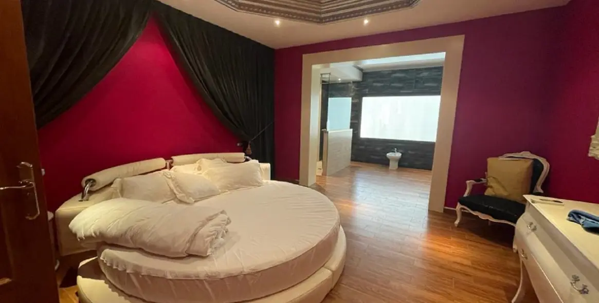 Sale of hotel in Alhaurín el Grande 17