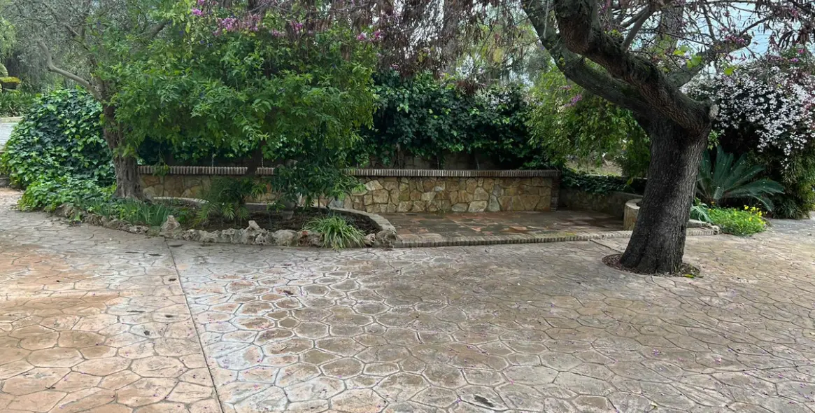 Sale of hotel in Alhaurín el Grande 22