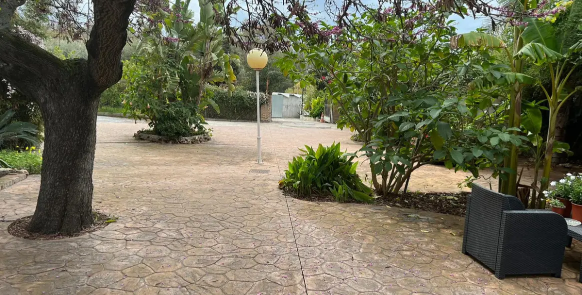 Sale of hotel in Alhaurín el Grande 23