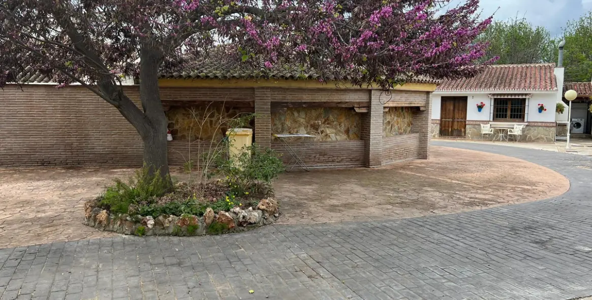 Sale of hotel in Alhaurín el Grande 26