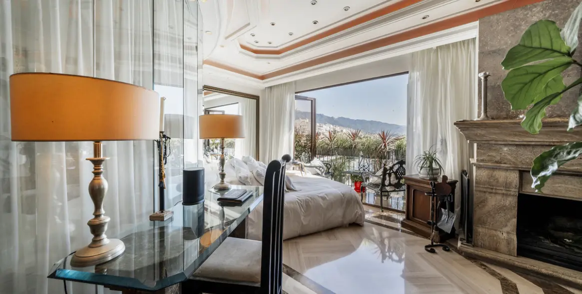 Venta de dúplex en Puerto Banús 3