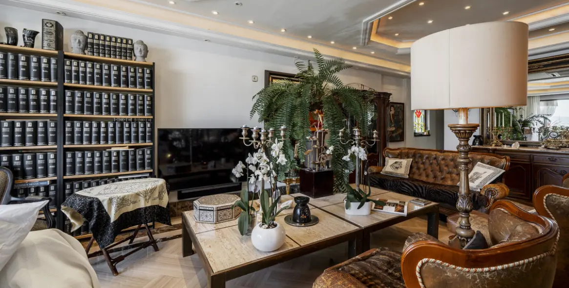 Venta de dúplex en Puerto Banús 17