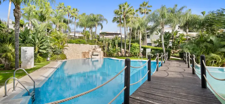Venta de villa independiente en The Golden Mile 1
