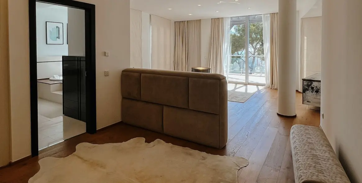 Long-term rent of townhouse in Sierra Blanca 33