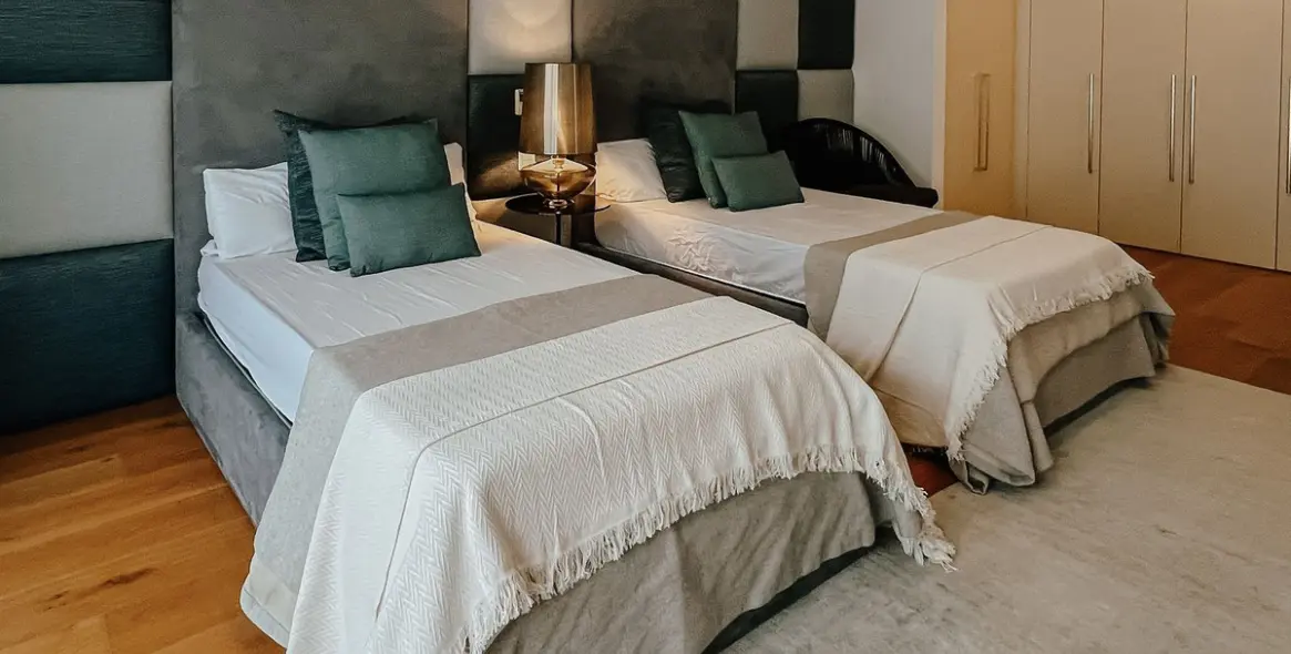 Long-term rent of townhouse in Sierra Blanca 40