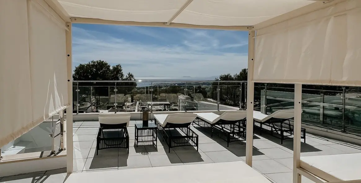 Long-term rent of townhouse in Sierra Blanca 45