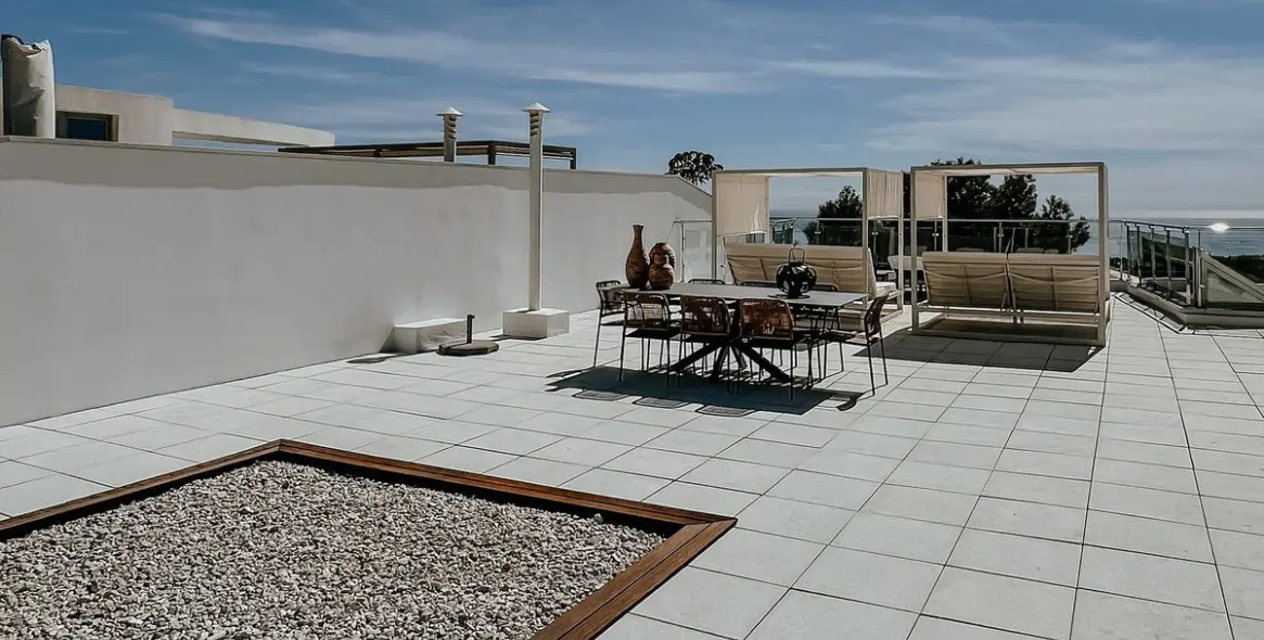 Long-term rent of townhouse in Sierra Blanca 51