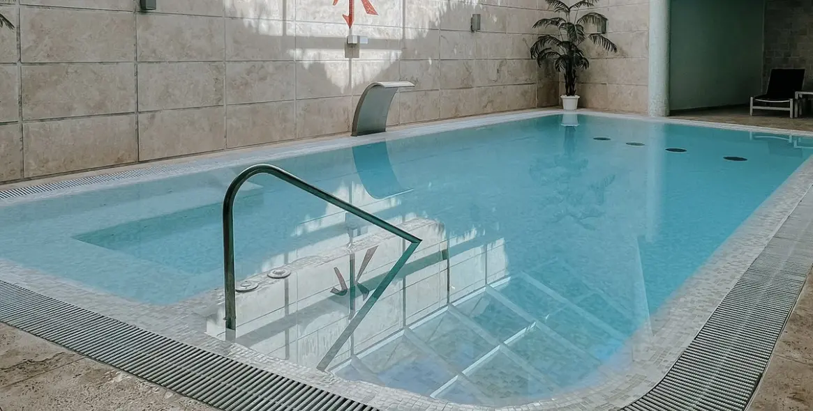 Long-term rent of townhouse in Sierra Blanca 54