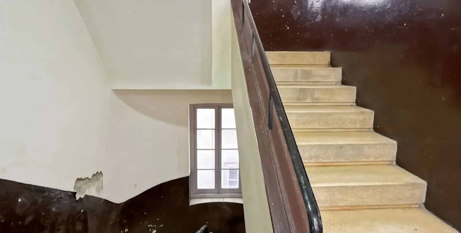 Sale of apartment complex in Olletas 15