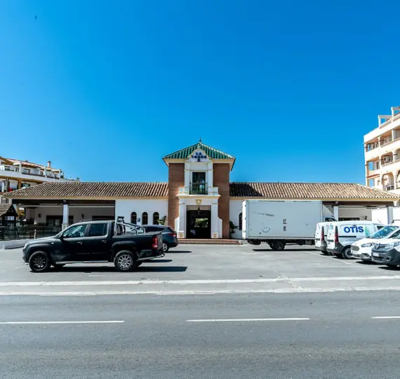 Продажа  коммерческого участка в Mijas