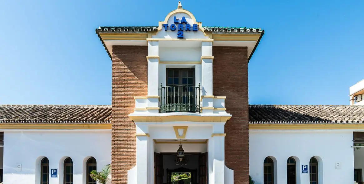 Sale of commercial plot in Mijas 5