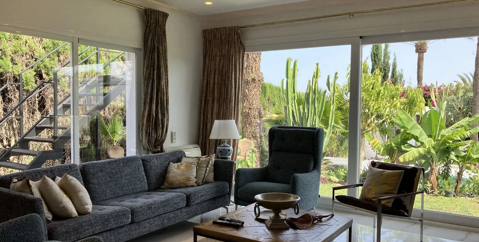 Venta de villa independiente en Puerto Banús 10