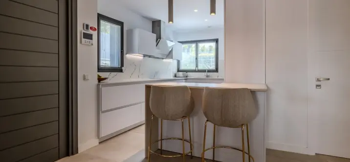 Venta de villa independiente en Puerto Banús 1