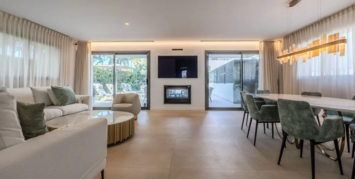 Venta de villa independiente en Puerto Banús 3