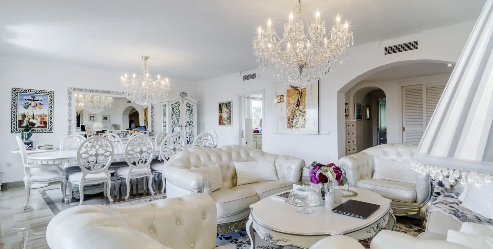 Продажа двухуровневого пентхауса в Bahía de Marbella 19
