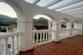 Image 6 thumb