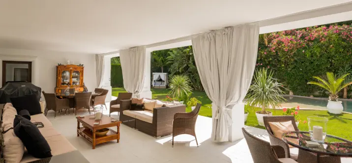 Venta de villa independiente en Atalaya 3