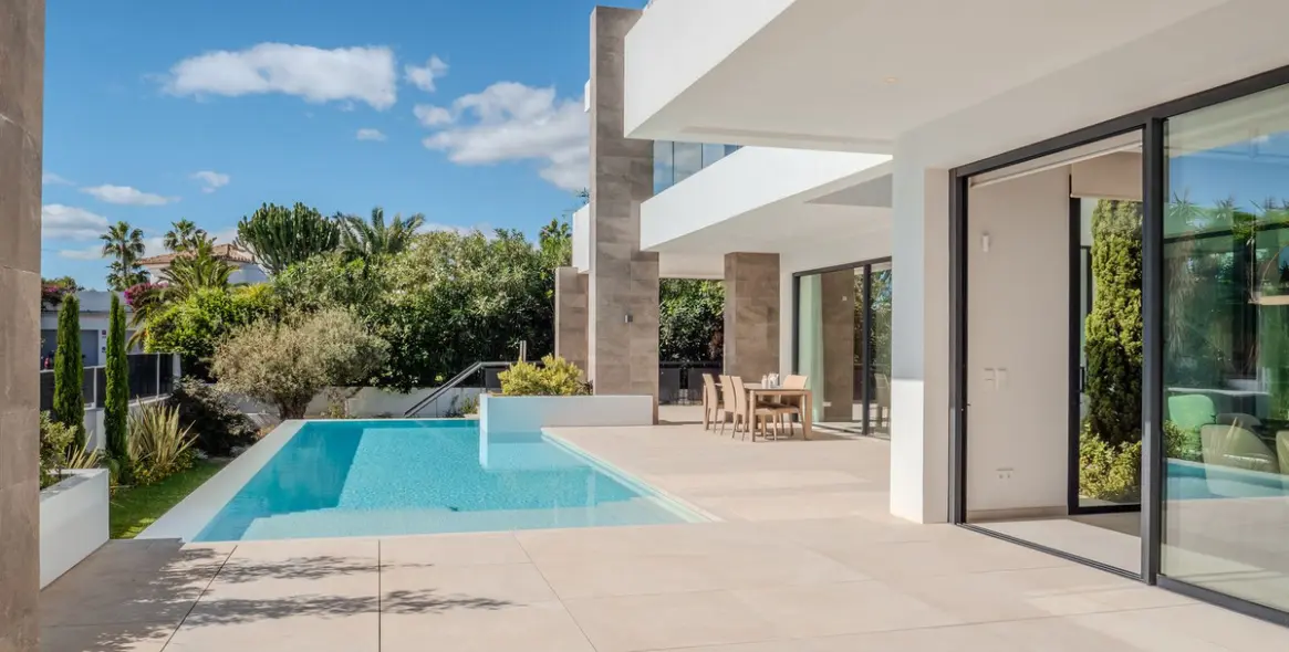 Sale of detached villa in Marbella East (district Marbesa) 8