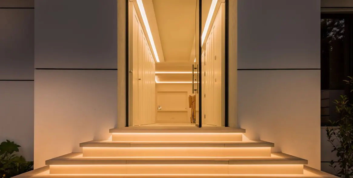 Sale of detached villa in Guadalmina Alta 7