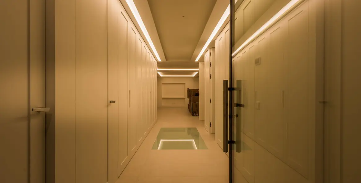 Sale of detached villa in Guadalmina Alta 8