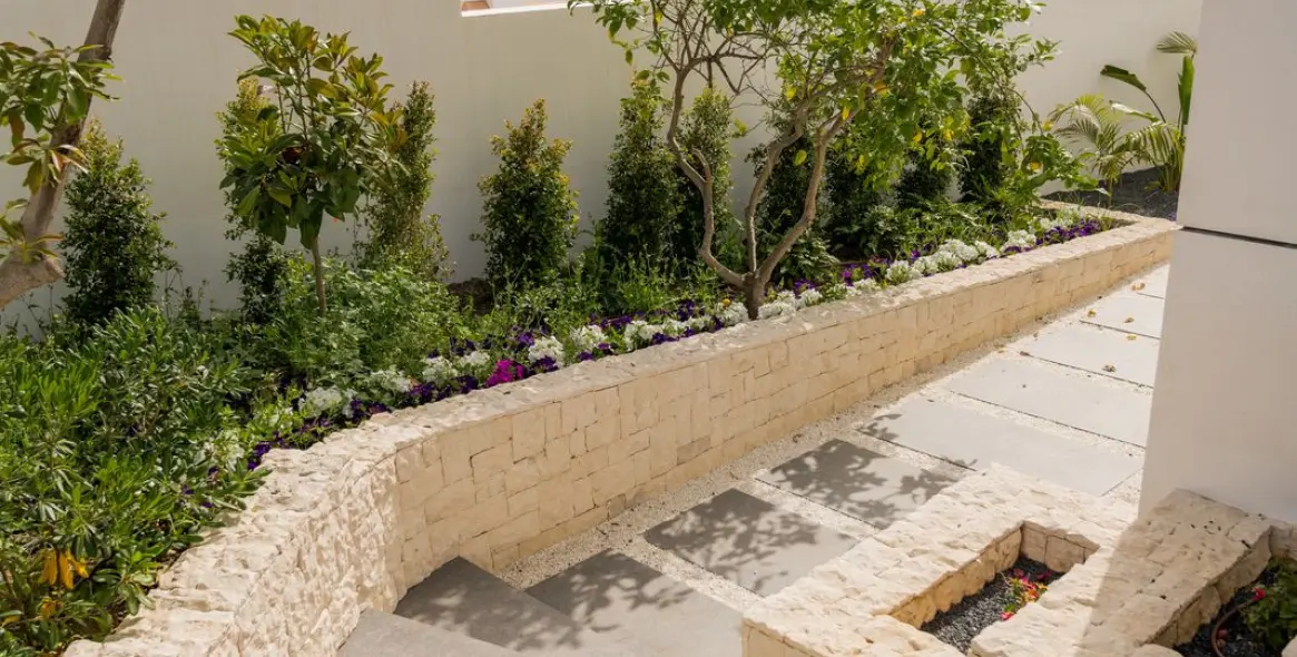 Sale of detached villa in Guadalmina Alta 9