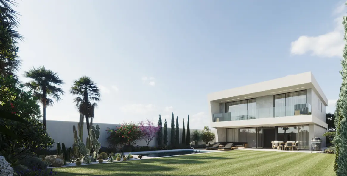 Sale of detached villa in San Pedro de Alcántara 1