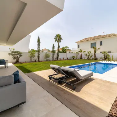 Sale of detached villa in San Pedro de Alcántara
