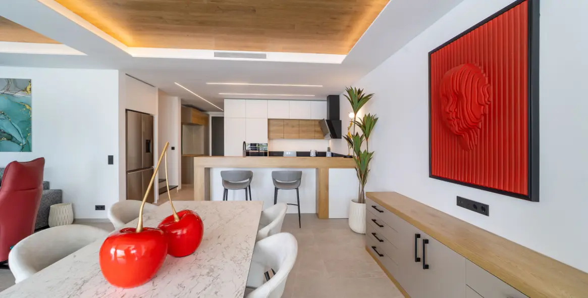 Sale of detached villa in San Pedro de Alcántara 7