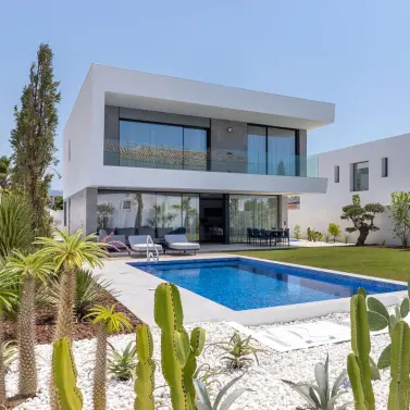 Продажа  отдельно стоящей виллы в San Pedro de Alcántara