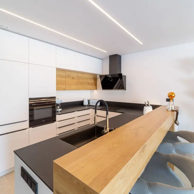 Sale of detached villa in San Pedro de Alcántara