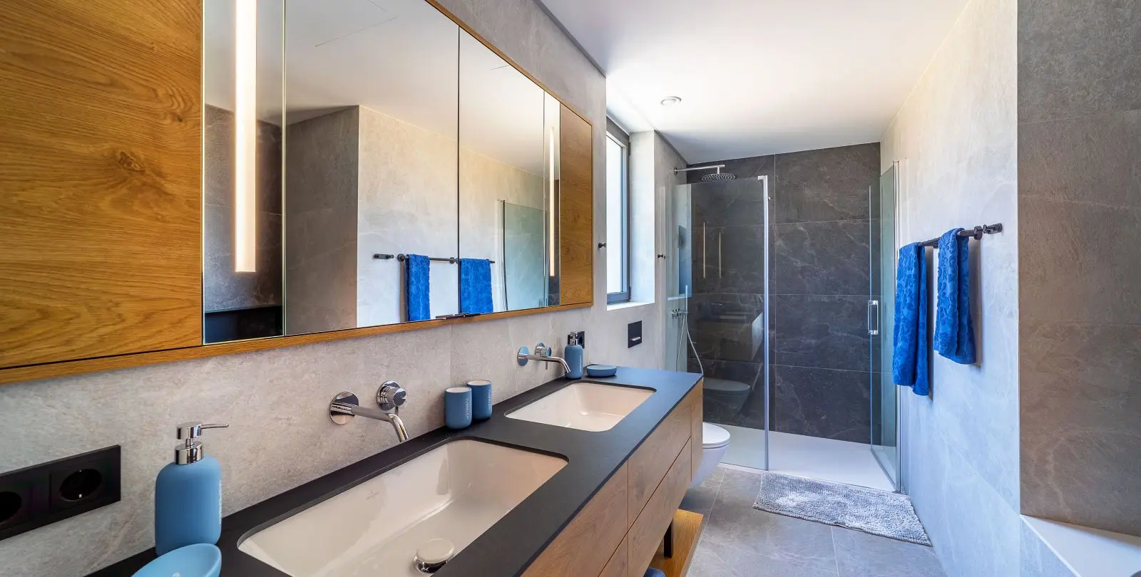 Продажа  отдельно стоящей виллы в San Pedro de Alcántara 10