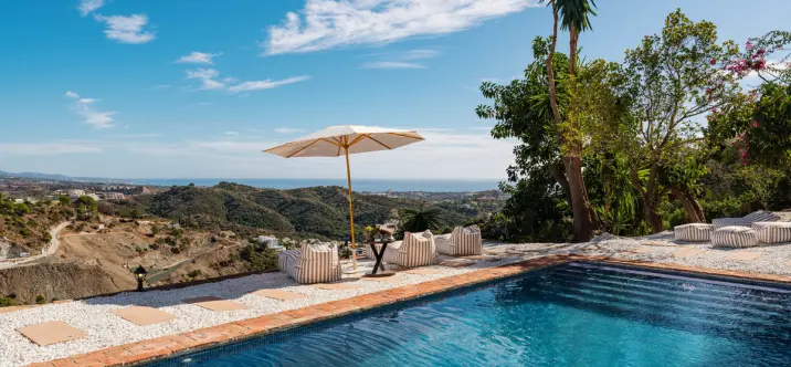 Detached villa R5225707 2